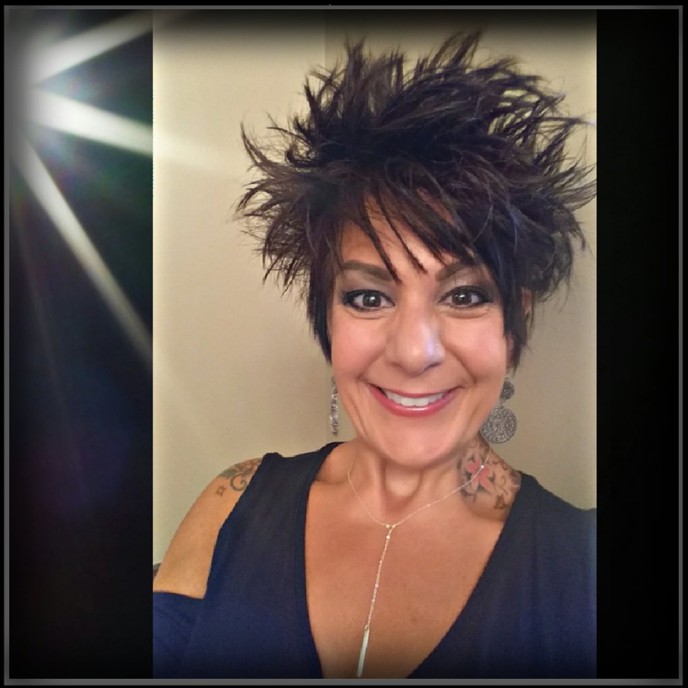 Meet your Posher, Lori